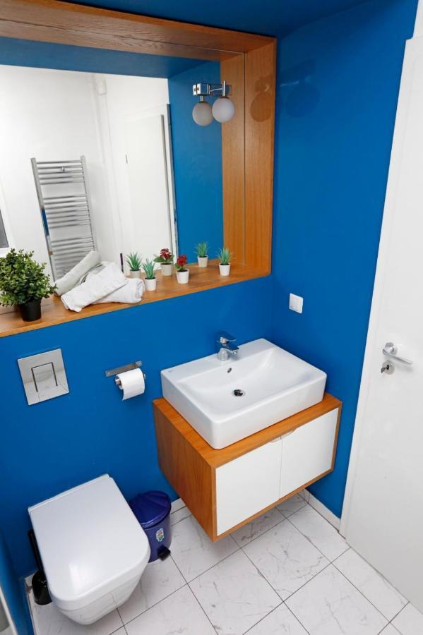 Platinum Apartment With 2 Bedrooms บูคาเรสต์ ภายนอก รูปภาพ