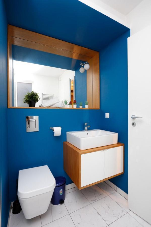 Platinum Apartment With 2 Bedrooms บูคาเรสต์ ภายนอก รูปภาพ