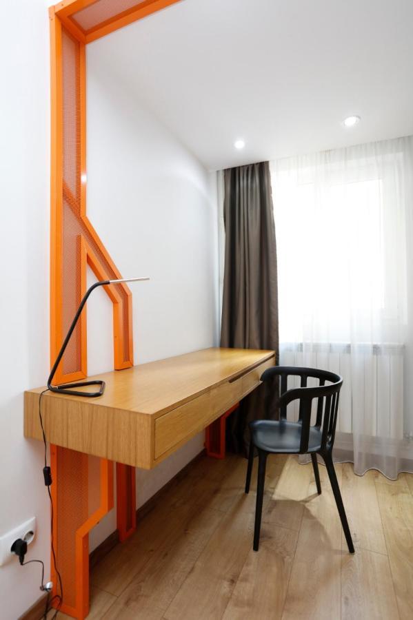 Platinum Apartment With 2 Bedrooms บูคาเรสต์ ภายนอก รูปภาพ