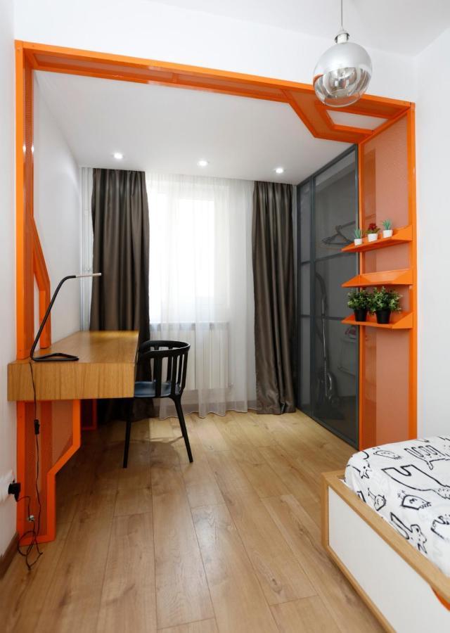 Platinum Apartment With 2 Bedrooms บูคาเรสต์ ภายนอก รูปภาพ